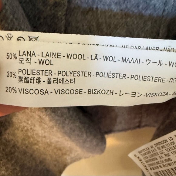 Zara Women’s Handmade Oversized Grey Wool Blend Short Coat Size Medium - Picture 8 of 9